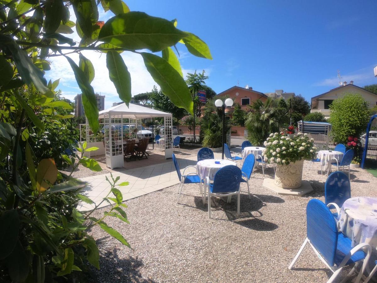 Splendid B&B Milano Marittima Exteriér fotografie