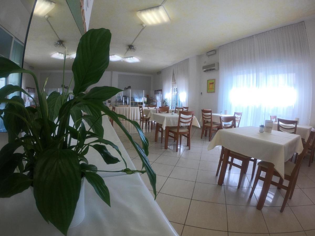 Splendid B&B Milano Marittima Exteriér fotografie